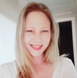 Meet your Posher, Charlene